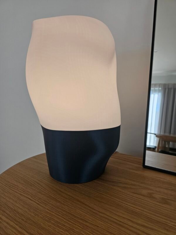 Amorf table lamp